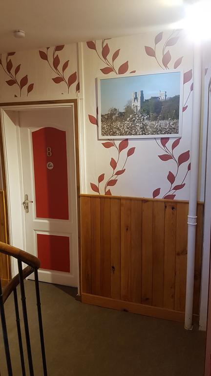 La Bonne Famille Hotel จูมีเยส์ ภายนอก รูปภาพ